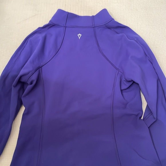 ✨CLEARANCE✨ Ivivia (by lululemon) Define Jacket - Picture 3 of 5
